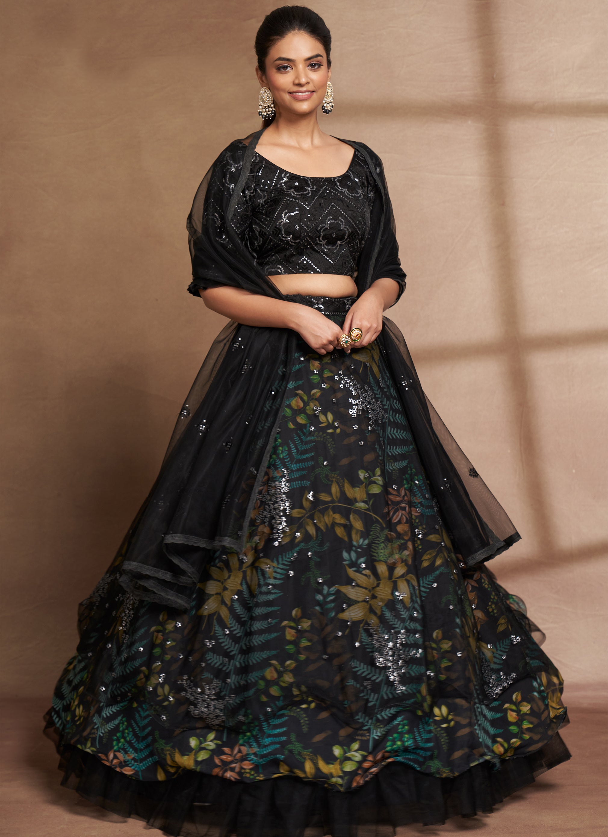 Buy Women Black Zari And Sequin Embroidered Lehenga Set With Blouse And  Dupatta And Belt - Clothing - Indya