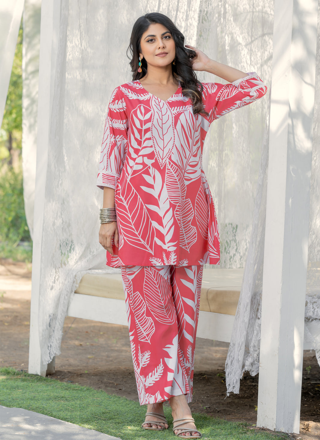 Buy Traditional Indian Women's - Girls Clothing and Ethnic Wear ...