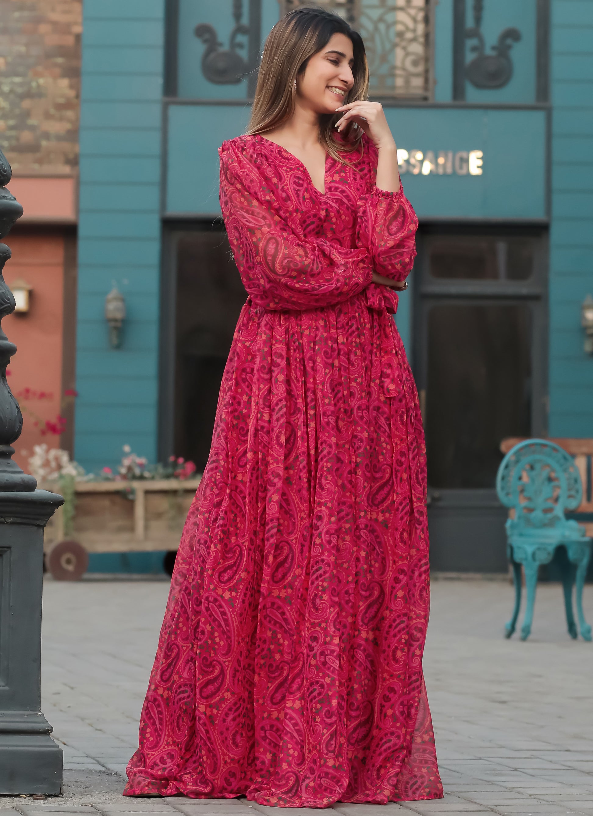 Stylish Pink Long Maxi Dress | Get it with 57% discount Indian Rani Stylish Pink Long Maxi Dress | Get it with 57% discount Indian Rani